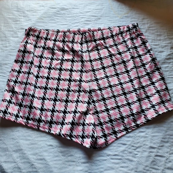 Jolie & Joy size 2x pink black plaid Houndstooth Mini Skort - Picture 3 of 10
